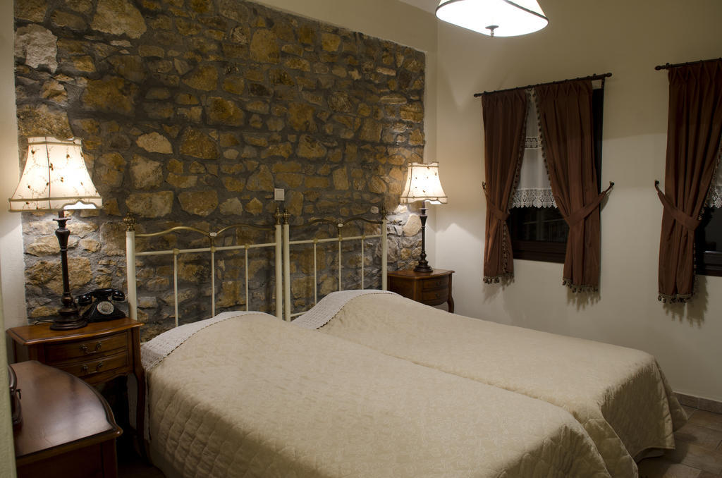 Atrion Highland Hotel 엘라토코리 외부 사진